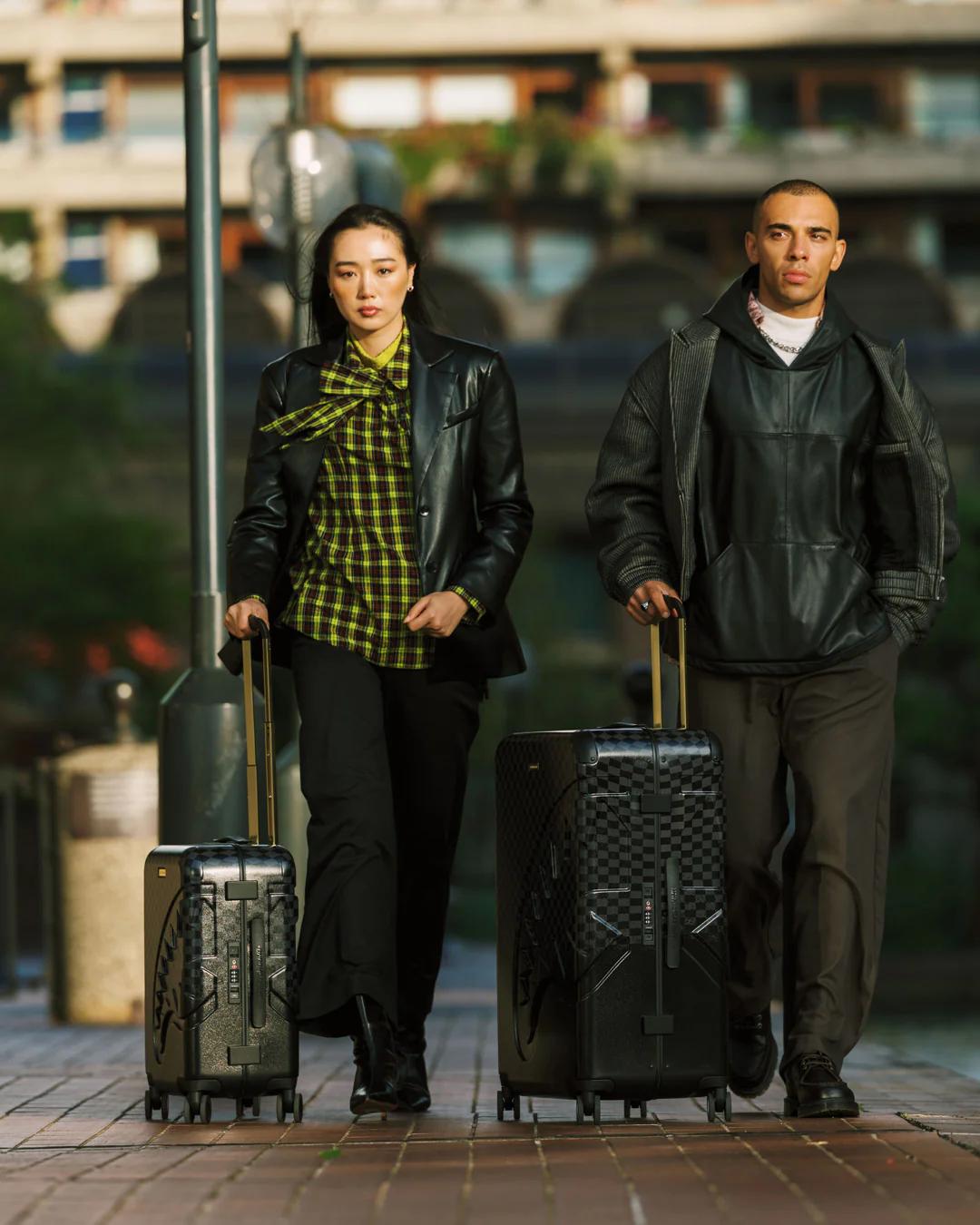 THE PHANTOM FADE FULL-SIZE LUGGAGE | Sprayground Popular