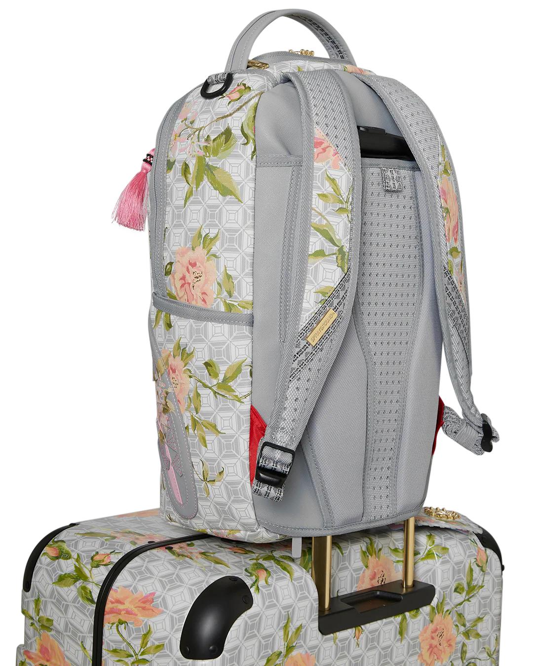 A.I. AFRICAN INTELLIGENCE ELEGANT ENERGY SHARKITECTURE FULL SIZE LUGGA | Sprayground Exclusive