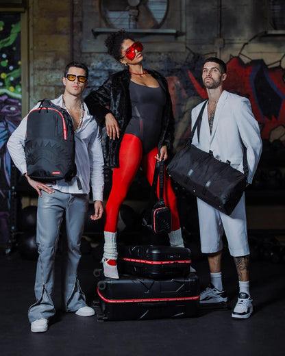 THE HERO SHARKITECTURE FULL-SIZE LUGGAGE | Sprayground Classic