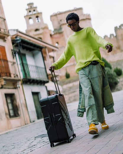 NIGHTSHARKS WORLDWIDE SHARKITECTURE FULL SIZE LUGGAGE | Sprayground Everyday