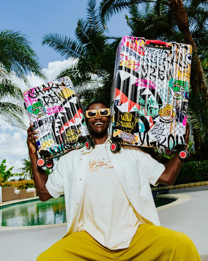 CREATE ANOTHER DAY SHARKNAUTICS HARDSHELL FULL-SIZE LUGGAGE | Sprayground Great Value