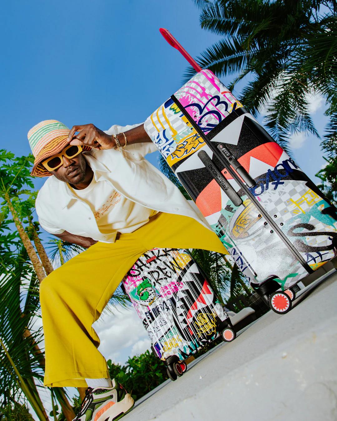 CREATE ANOTHER DAY SHARKNAUTICS HARDSHELL FULL-SIZE LUGGAGE | Sprayground Great Value