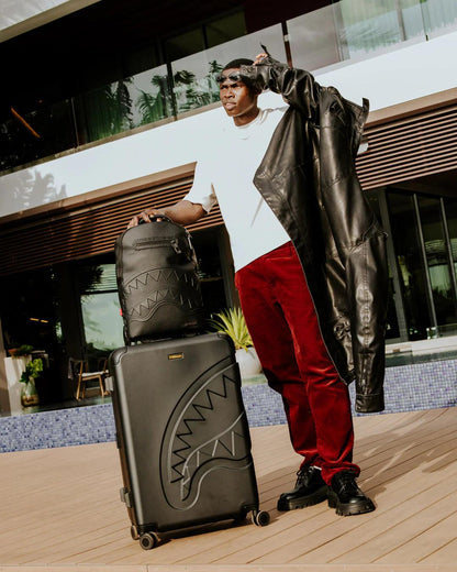 REALITY CHECK SHARKITECTURE FULL-SIZE JETBLACK LUGGAGE (GOLD HARDWARE) | Sprayground Latest
