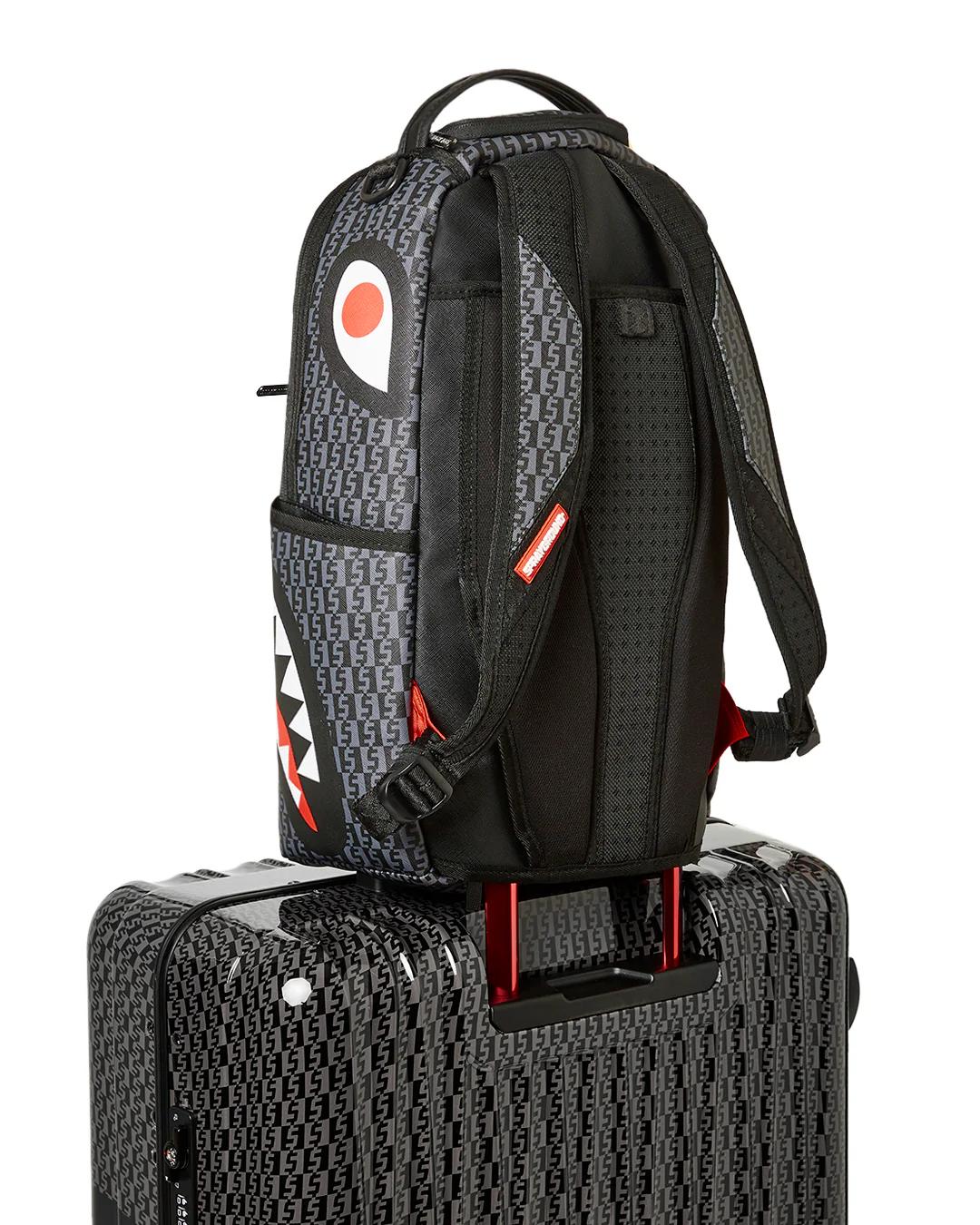 SPRAYGATTI REVV SHARKNAUTICS HARDSHELL FULL-SIZE LUGGAGE | Sprayground New