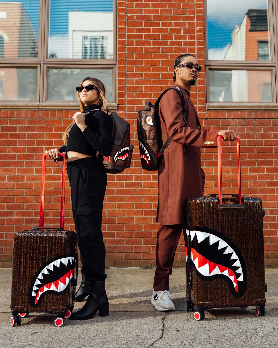 FRENZY SHARKS SHARKNAUTICS HARDSHELL FULL-SIZE LUGGAGE | Sprayground Featured