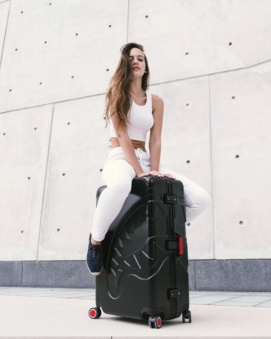 SHARKITECTURE MOLDED 2 PC LUGGAGE SET | Sprayground Classic