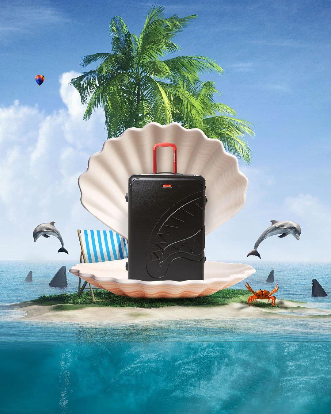 SHARKITECTURE MOLDED 29” FULL-SIZE LUGGAGE | Sprayground Essential