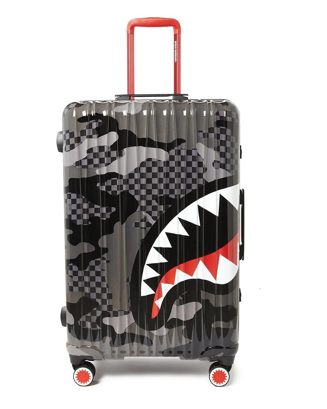 3AM SHARKNAUTICS 29.5” FULL-SIZE LUGGAGE | Sprayground Value