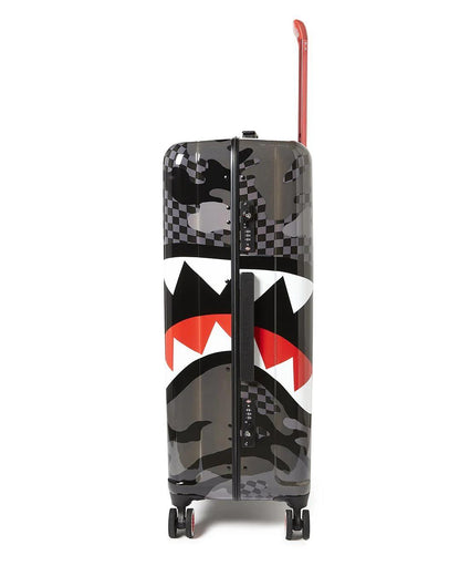 3AM SHARKNAUTICS 29.5” FULL-SIZE LUGGAGE | Sprayground Value