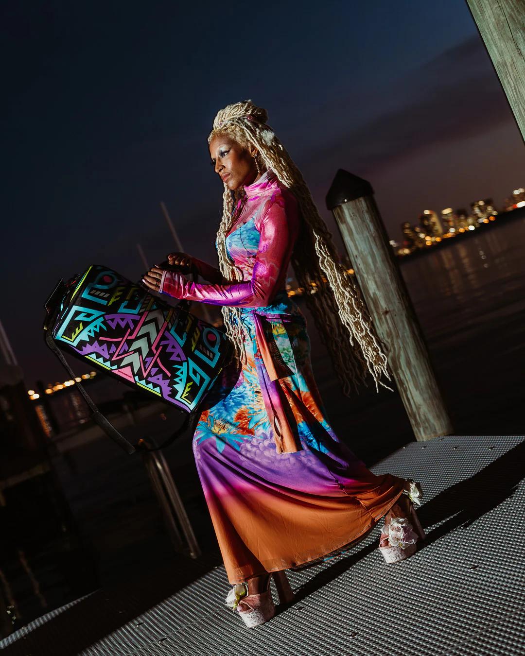 A.I. PATH TO THE FUTURE III DUFFLE - SANDFLOWER COLLAB (GLOW IN THE DA | Sprayground Great Value