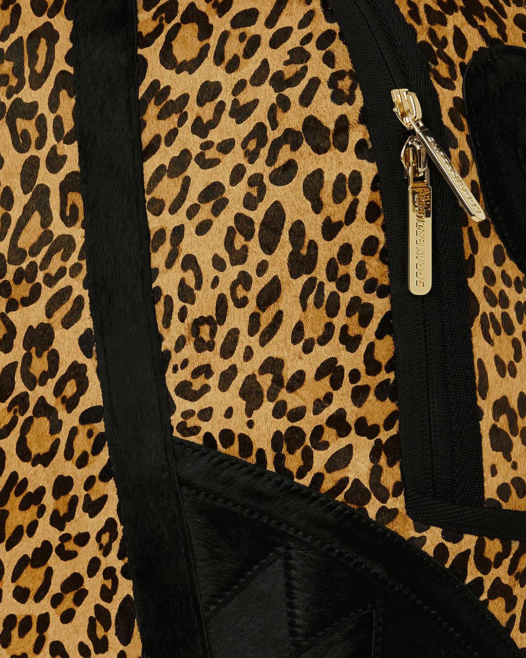 AFRICAN INTELLIGENCE 9 COURAGE LIVES ON BACKPACK - SANDFLOWER COLLAB | Sprayground Quality