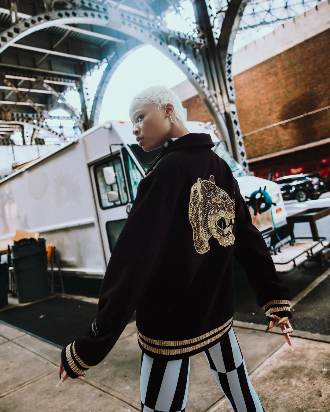 A.I.9 AFRICAN INTELLIGENCE GUILDED LEOPARD - SANDFLOWER COLLAB VARSITY | Sprayground Featured