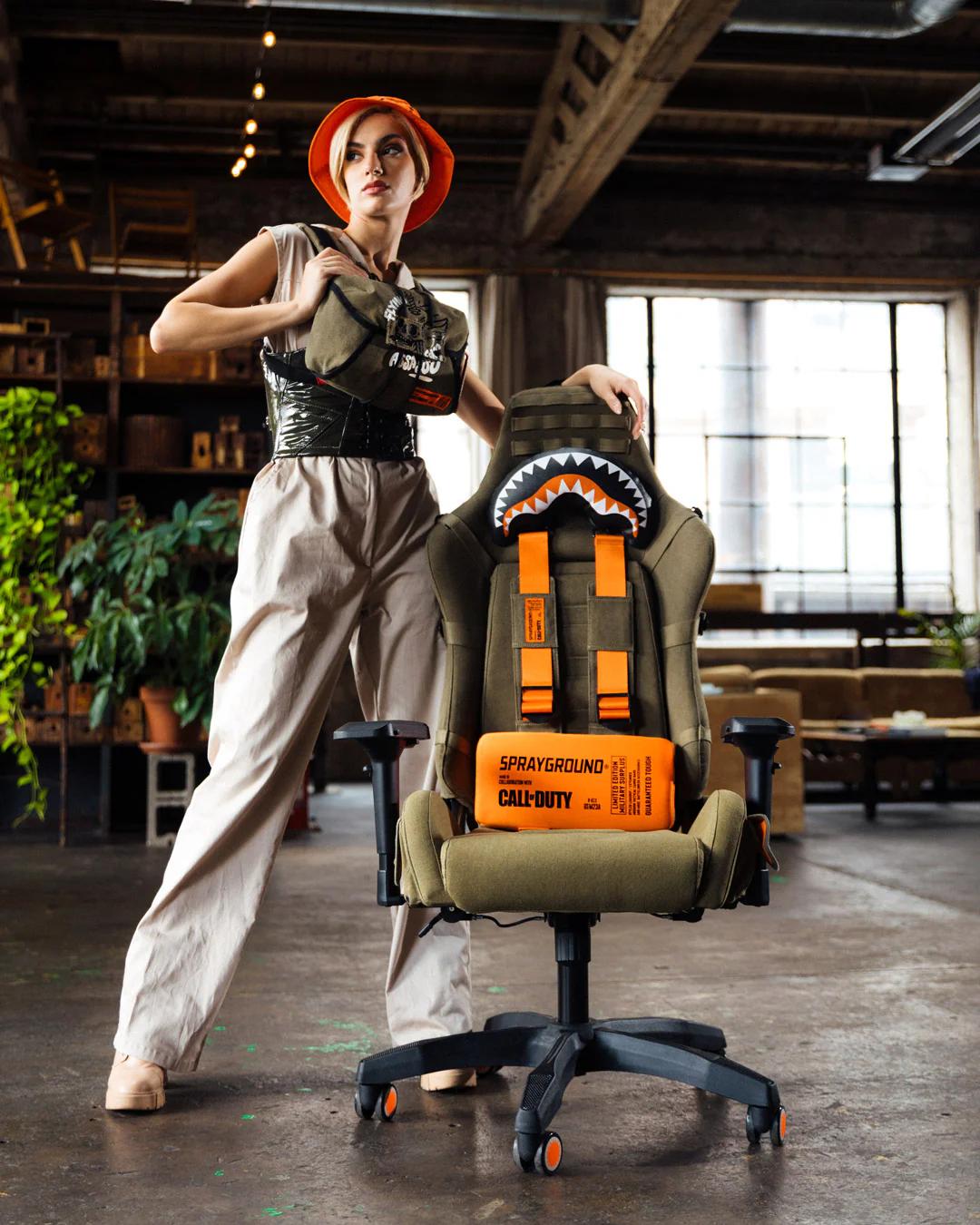 CALL OF DUTY FLYING ASSASSINS PARACHUTE CHESTPACK | Sprayground Quality