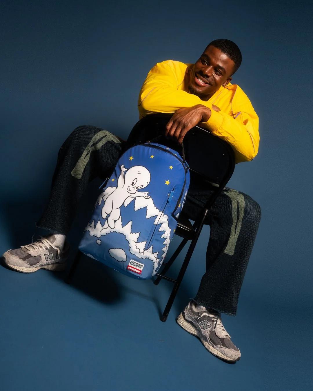 CASPER CLOUDS SHARK DLXSR BACKPACK | Sprayground Trending