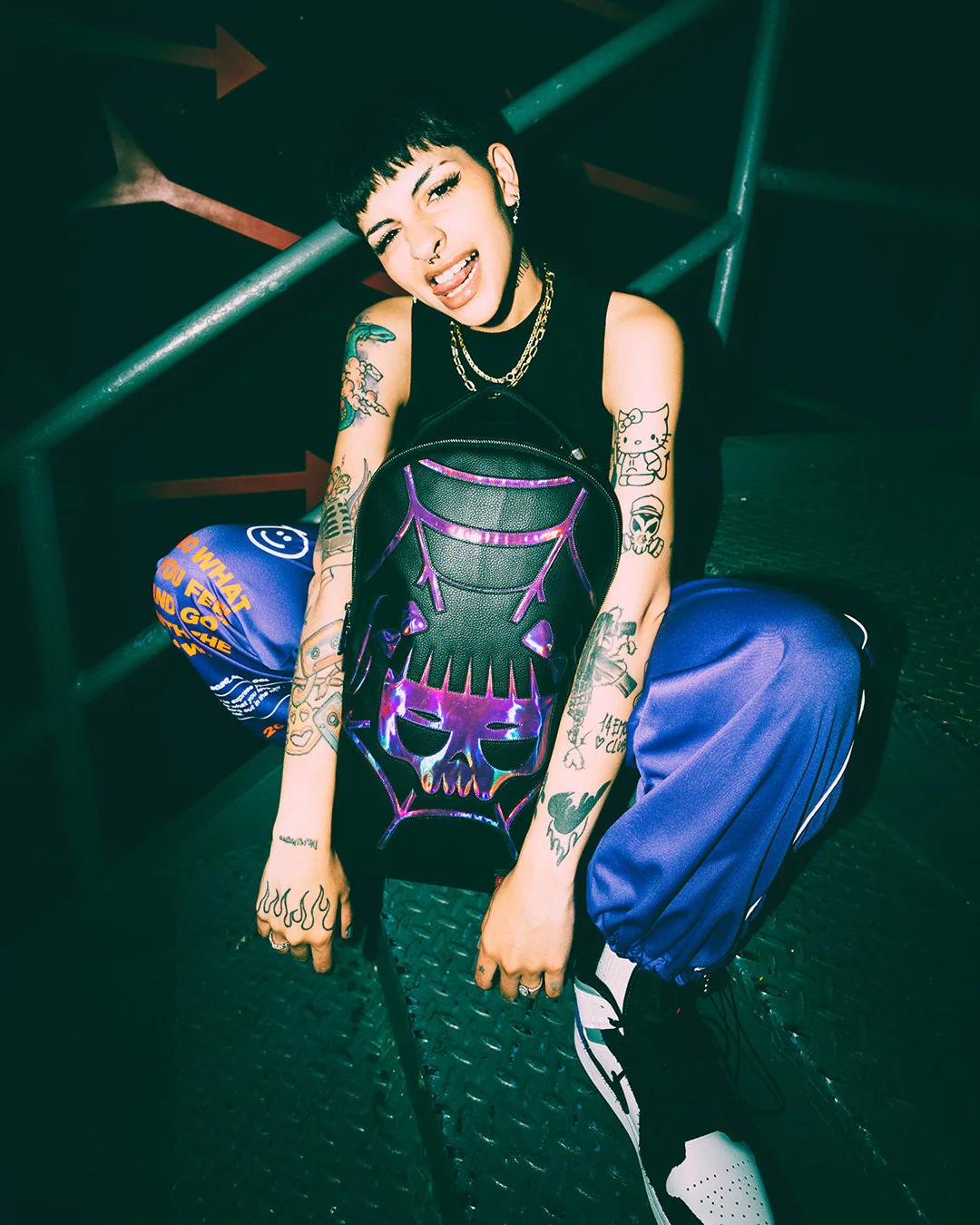 CAZZU IRIDESCENT CUT & SEW SPIDER SKULL SHARK BACKPACK (DLXV) | Sprayground Essential