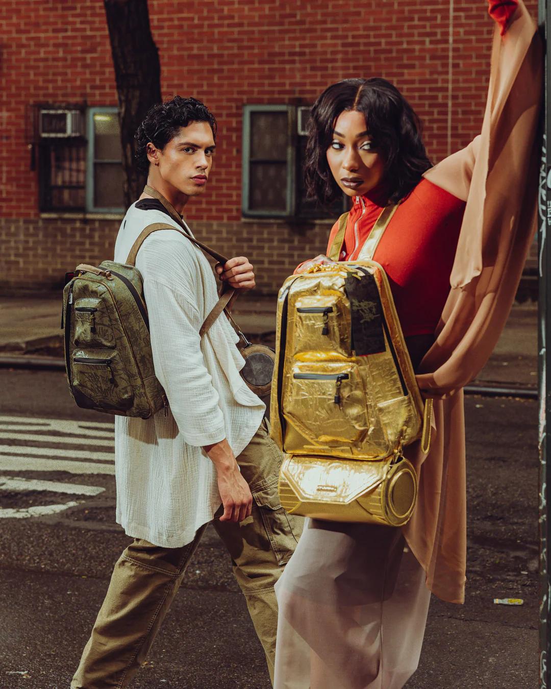 DUNE FREMKIT BACKPACK + CROSSBODY (DESERT SPICE) | Sprayground Trending