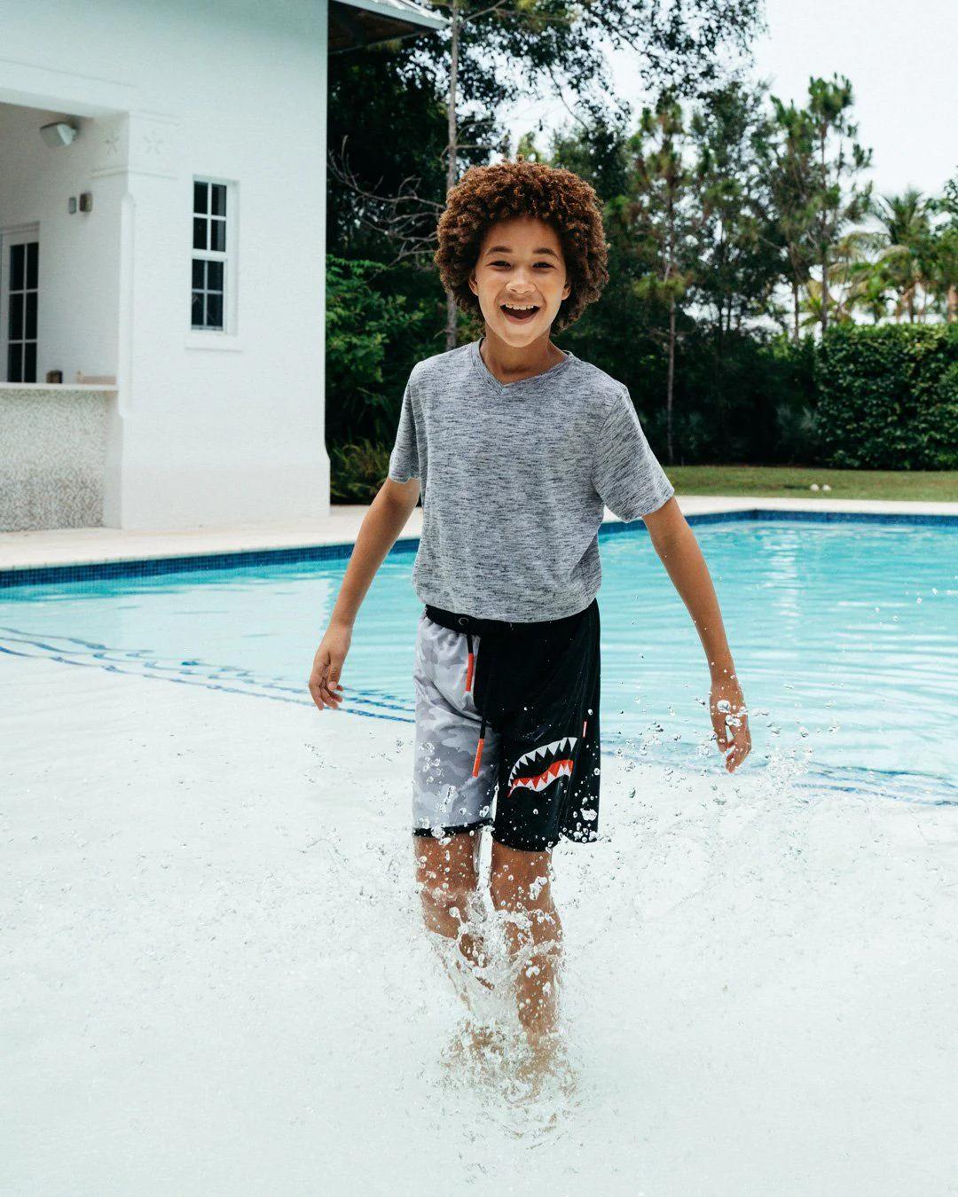 KIDS DAMAGE CONTROL SWIM TRUNKS | Sprayground Latest