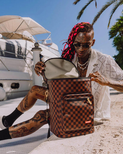 SHARK COOLER BACKPACK | Sprayground Classic