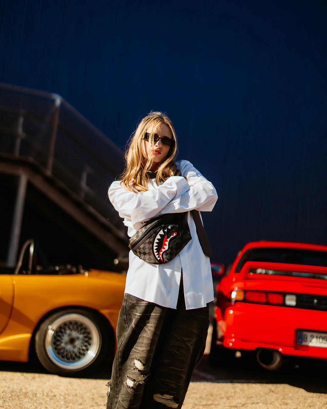 SPEED SHARK SIDE SWIPE SAVVY CROSSBODY | Sprayground New