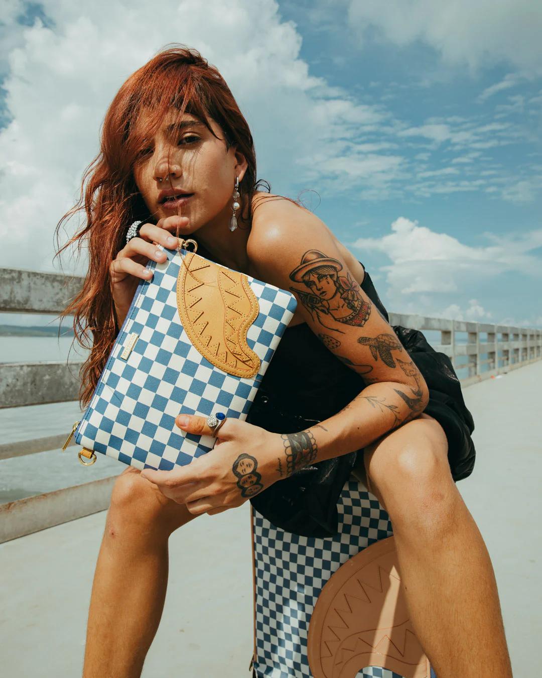 NEW SHARK YACHT CLUB CROSSOVER CLUTCH | Sprayground Exclusive