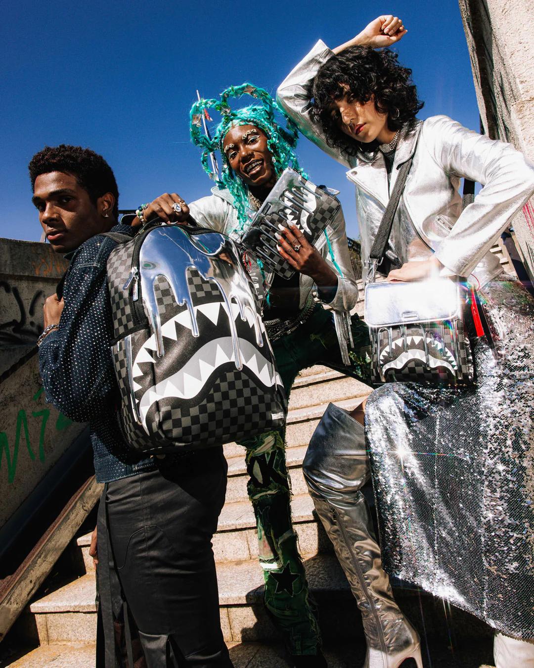 GHOST DRIP CROSSOVER CLUTCH | Sprayground Essential