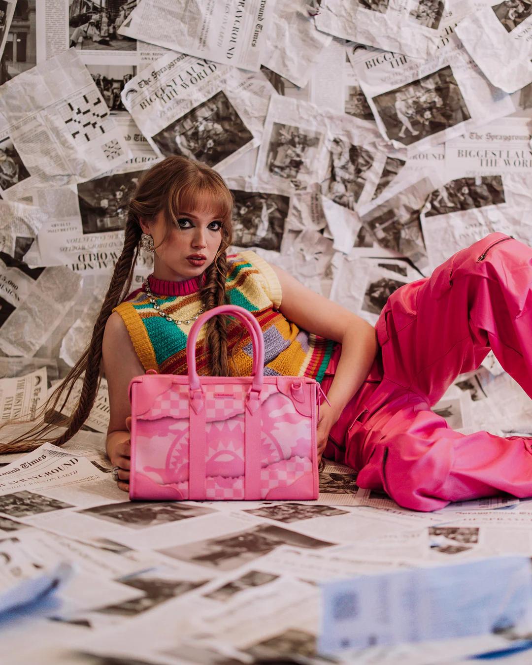 3AM TURNT MINI PYRAMID DUFFLE | Sprayground Signature