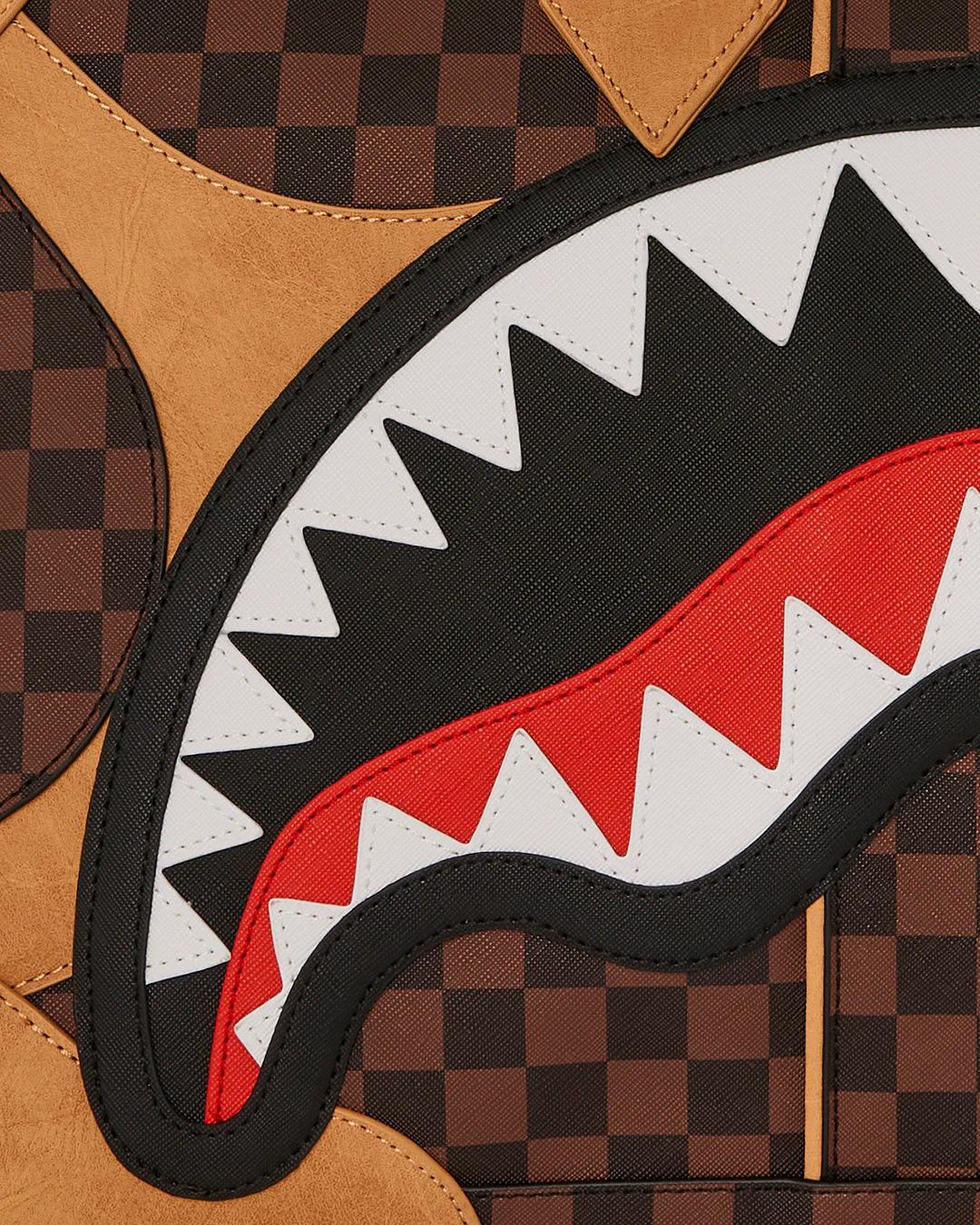 HENNYVILLE PYRAMID DUFFLE | Sprayground Premium