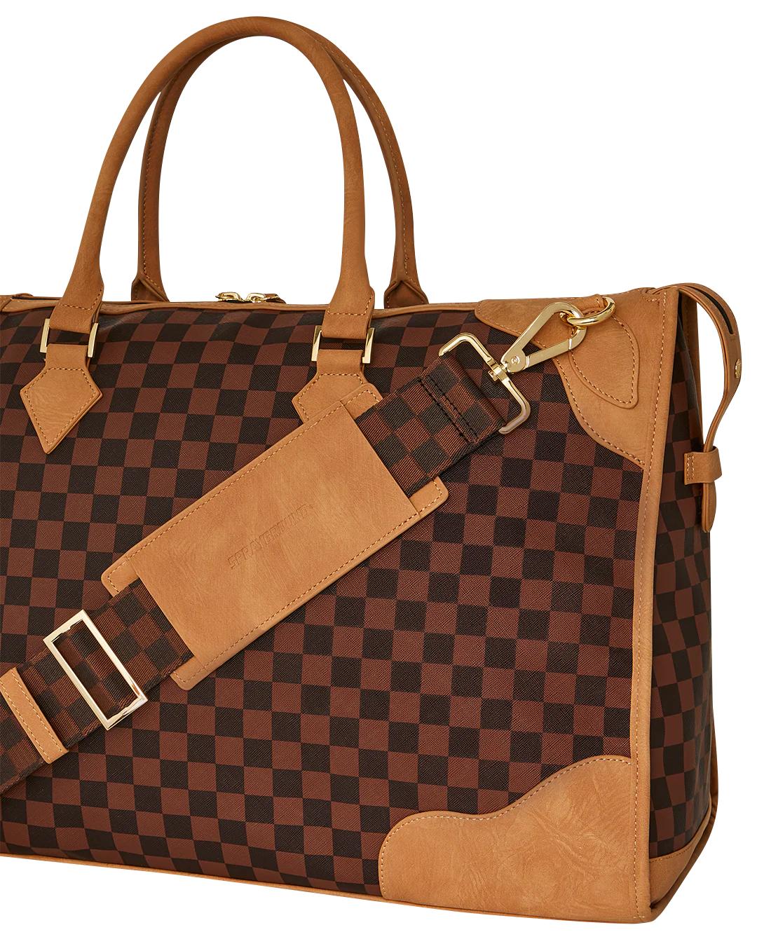 HENNYVILLE PYRAMID DUFFLE | Sprayground Premium