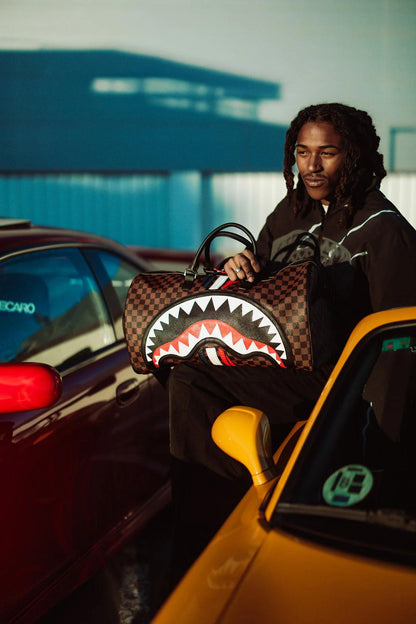 SHARKS IN PARIS GT DUFFLE | Sprayground Signature