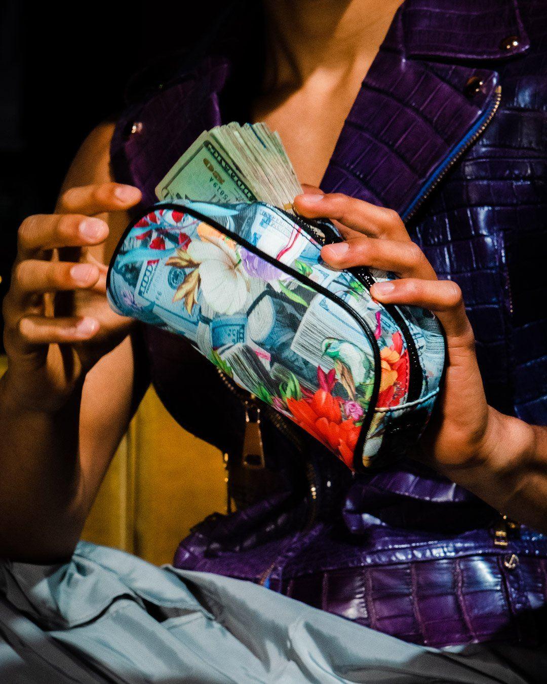 CONCRETE JUNGLE POUCH | Sprayground Premium