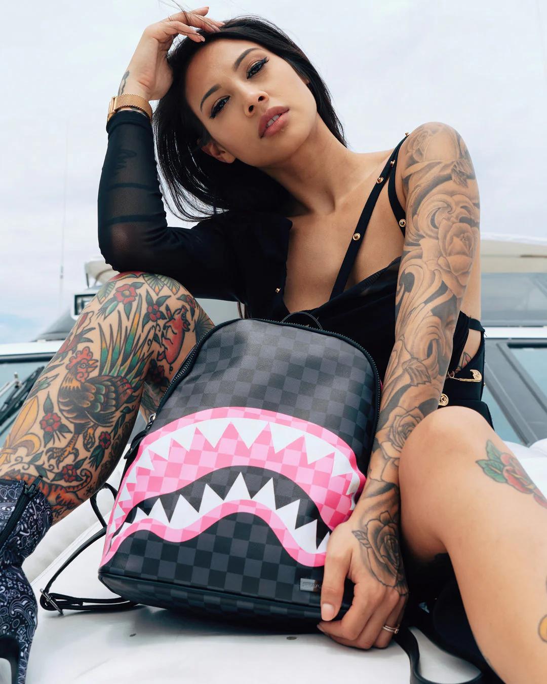 SHARKS IN CANDY SAVAGE | Sprayground Quality
