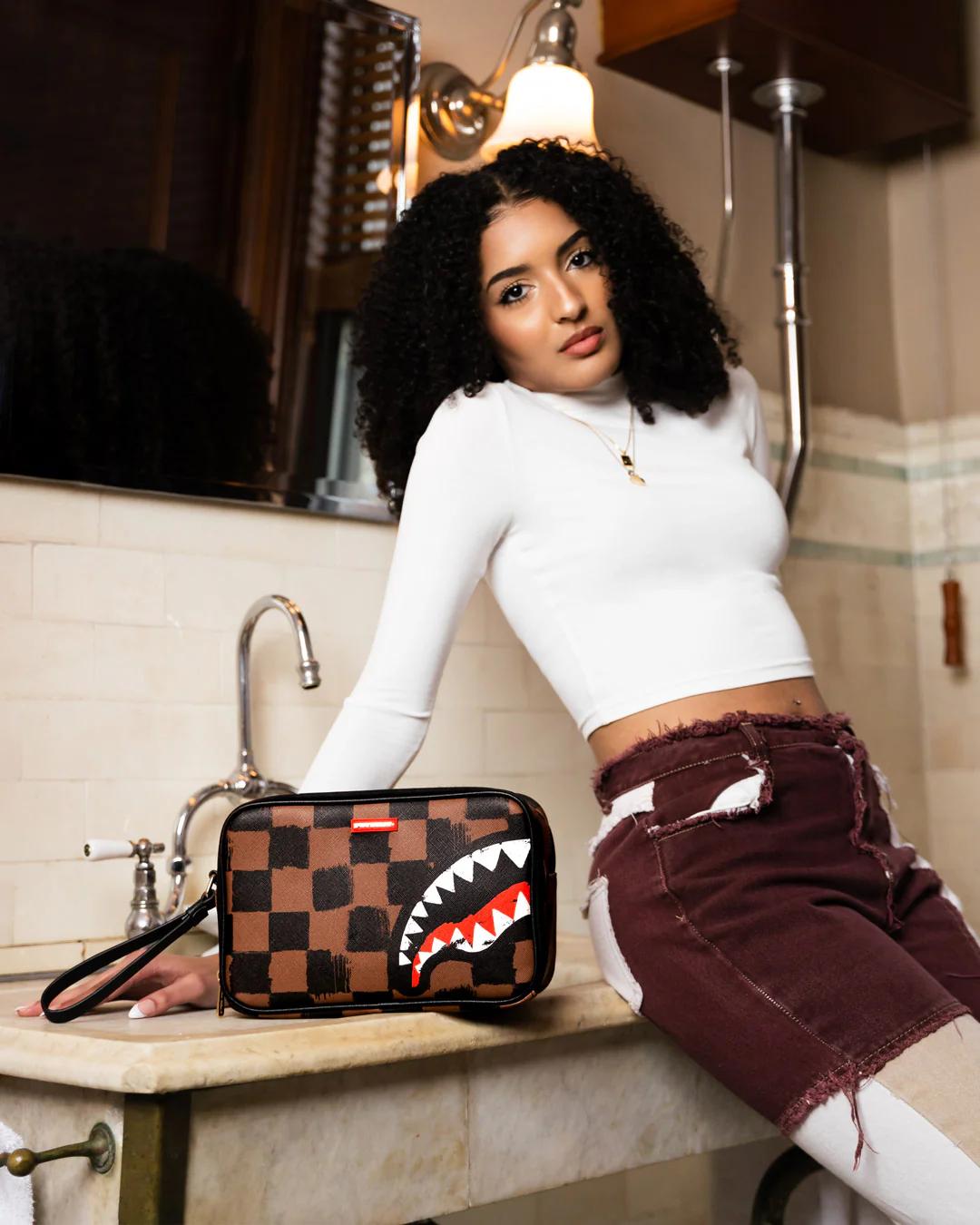 SHARKS IN PARIS VANQUISH TOILETRY BAG | Sprayground Value