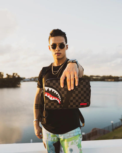 HENNY AIIR TO THE THRONE TOILETRY BAG | Sprayground Recommended
