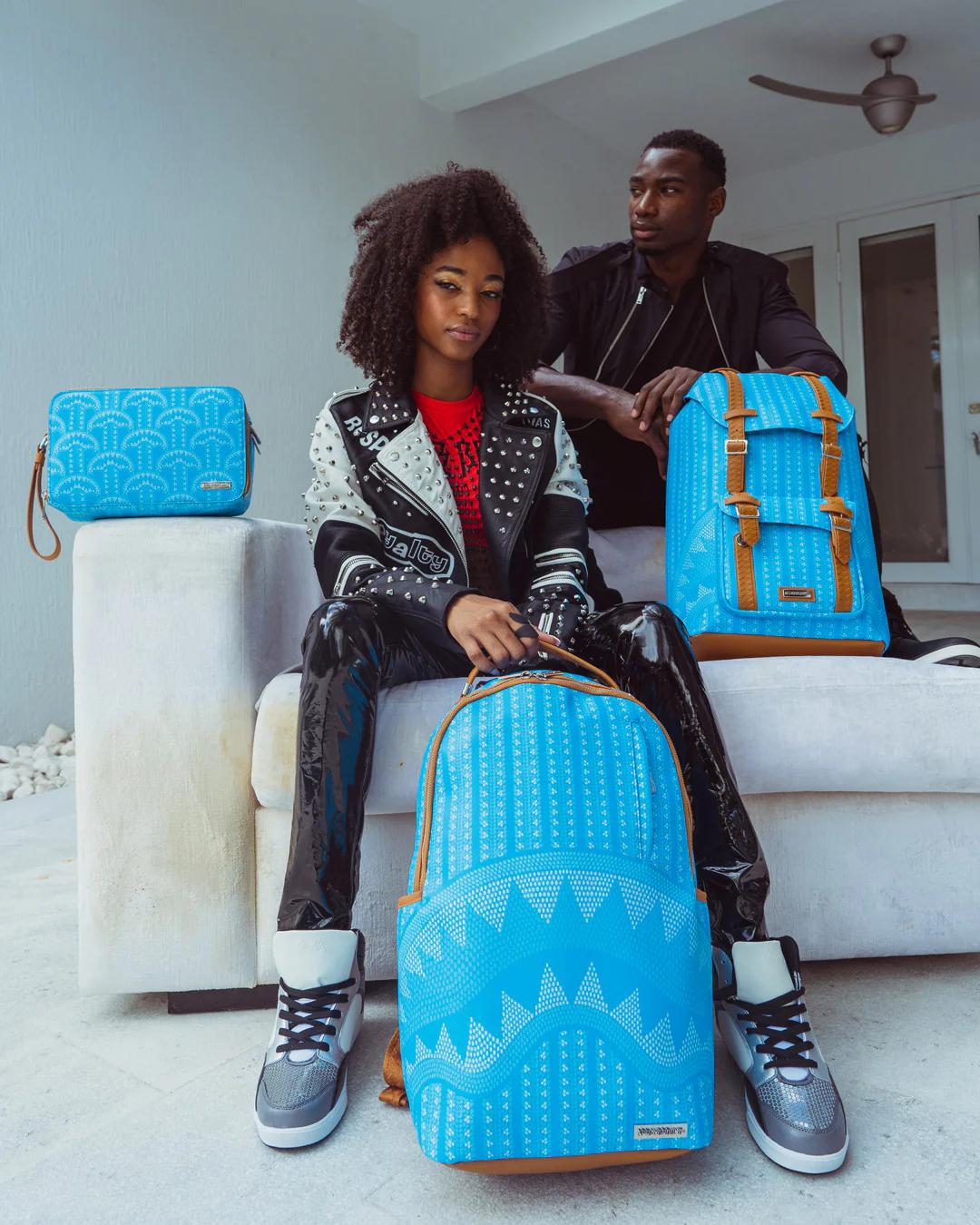 ILLUCHAINS TURQ TOILETRY BAG | Sprayground Classic
