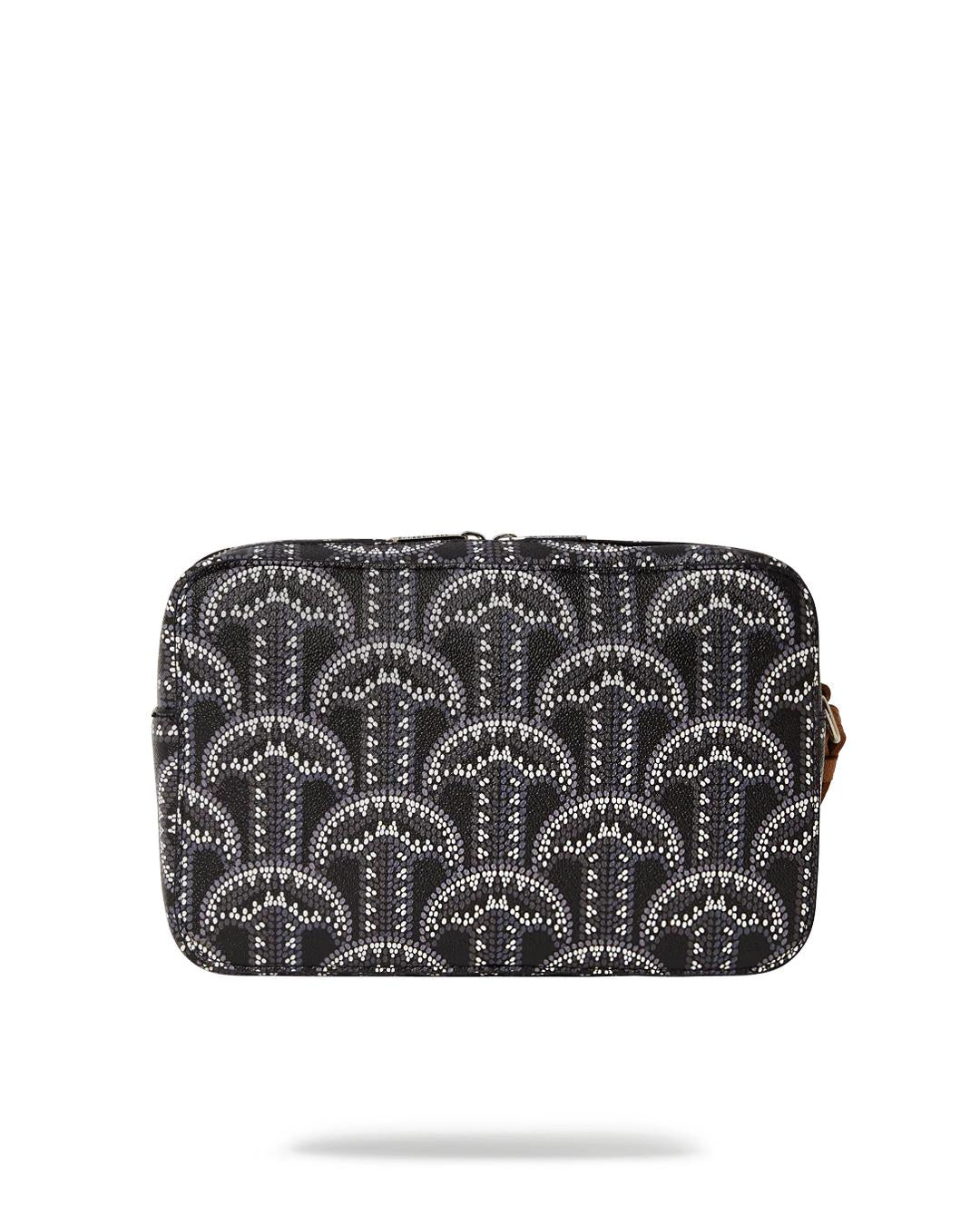 ILLUCHAINS TOILETRY BAG | Sprayground Essential