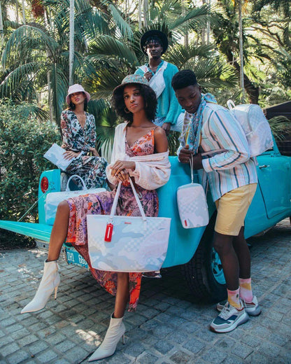 3AM LE BLANC TOILETRY BAG | Sprayground Premium