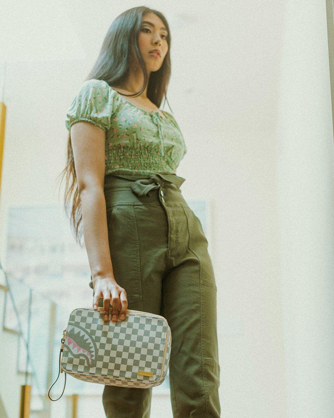 ROSE ALL DAY LA PALAIS TOILETRY BAG | Sprayground Popular