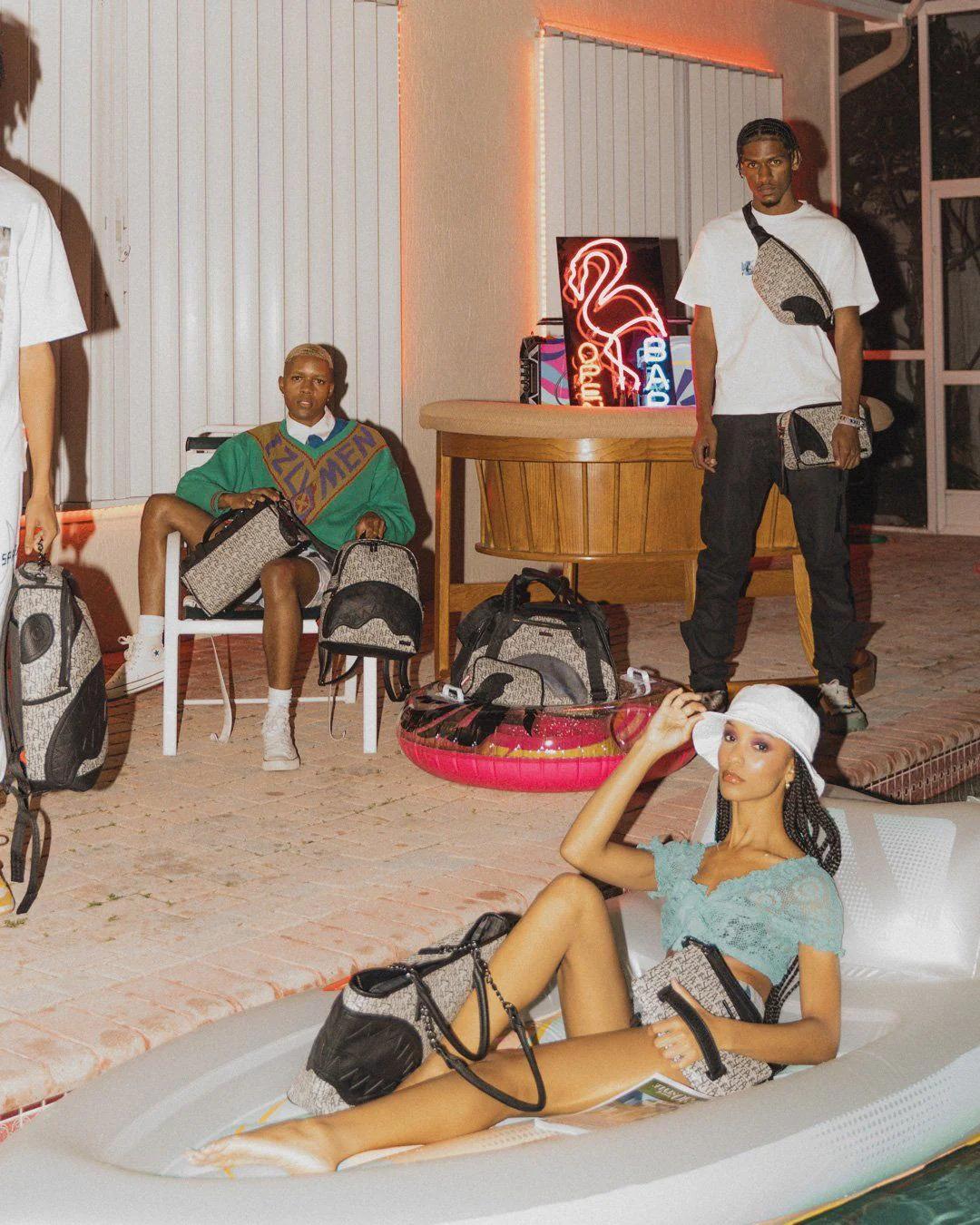 SG ALL DAY TOILETRY BAG | Sprayground Exclusive