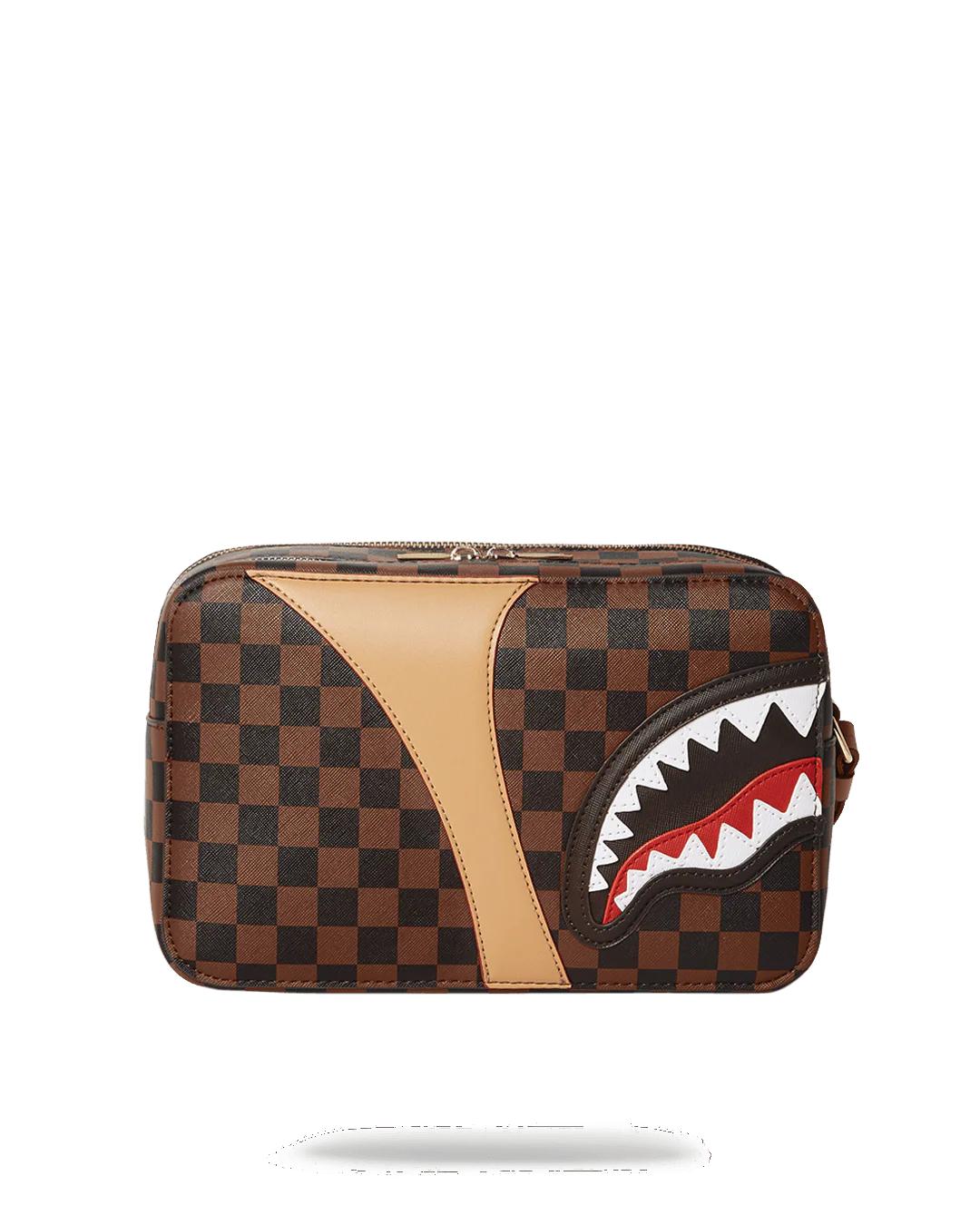 HENNY AIR TO THE THRONE TOILETRY | Sprayground Signature