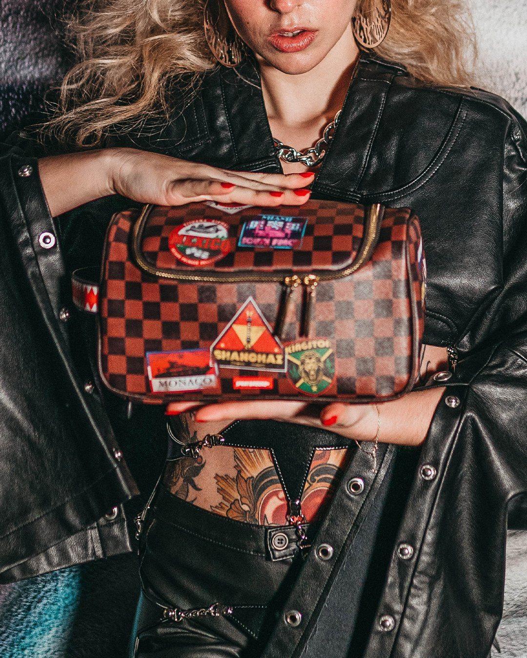 GLOBAL MOGUL TOILETRY BAG | Sprayground Classic