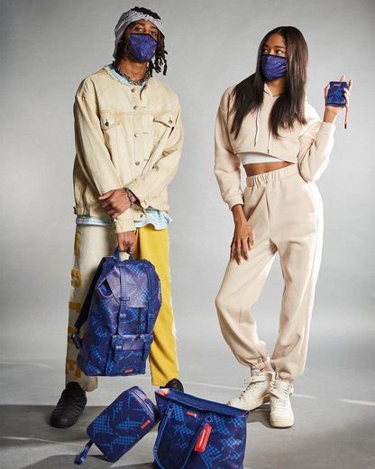 SHARK CHECK (BLUE) TOILETRY | Sprayground Value