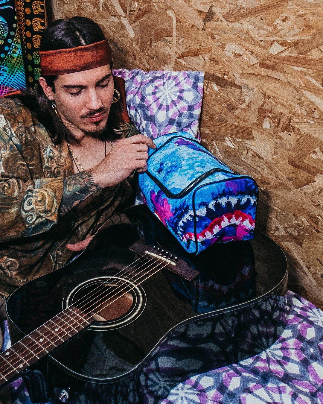 COLOR DRIP TOILETRY BAG | Sprayground Trending