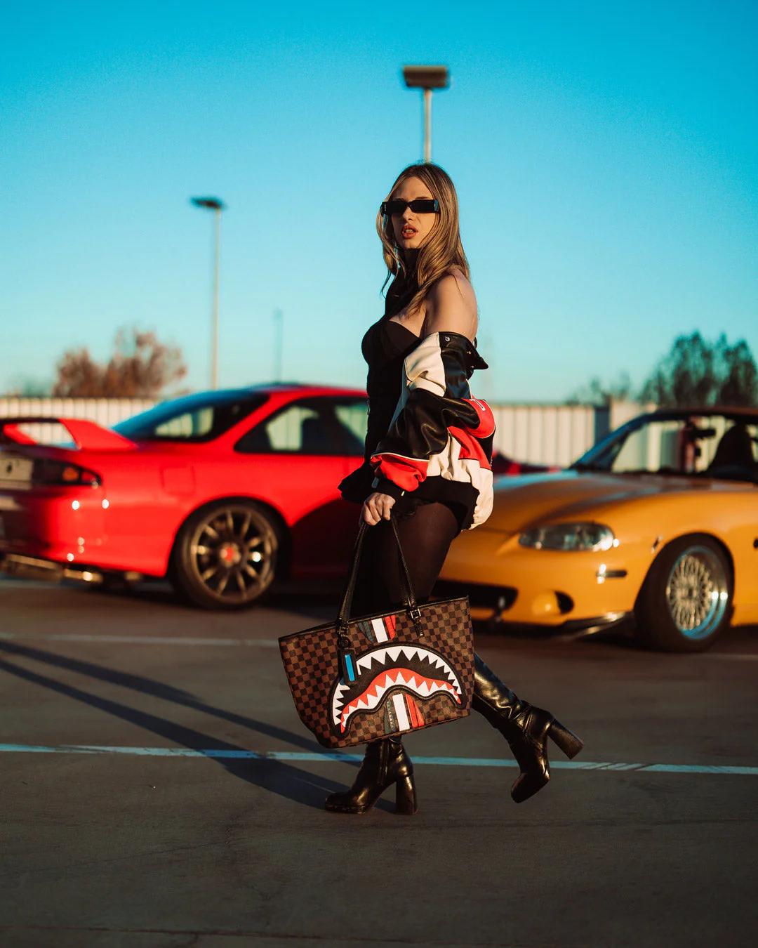 SHARKS IN PARIS GT TOTE | Sprayground Trending