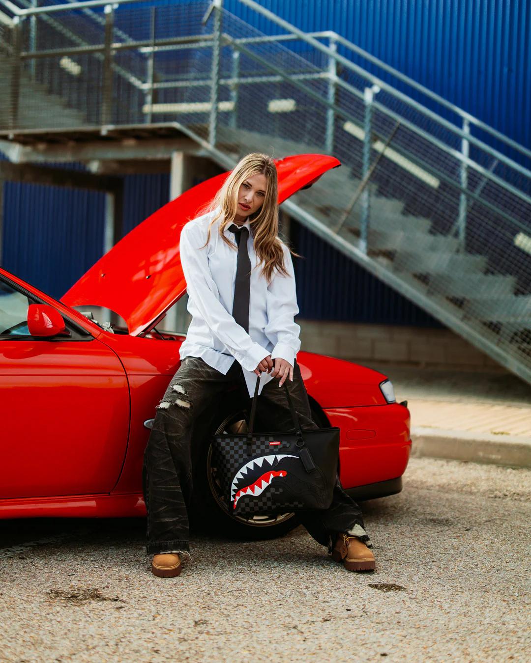SPEED SHARK SIDE SWIPE TOTE | Sprayground Value