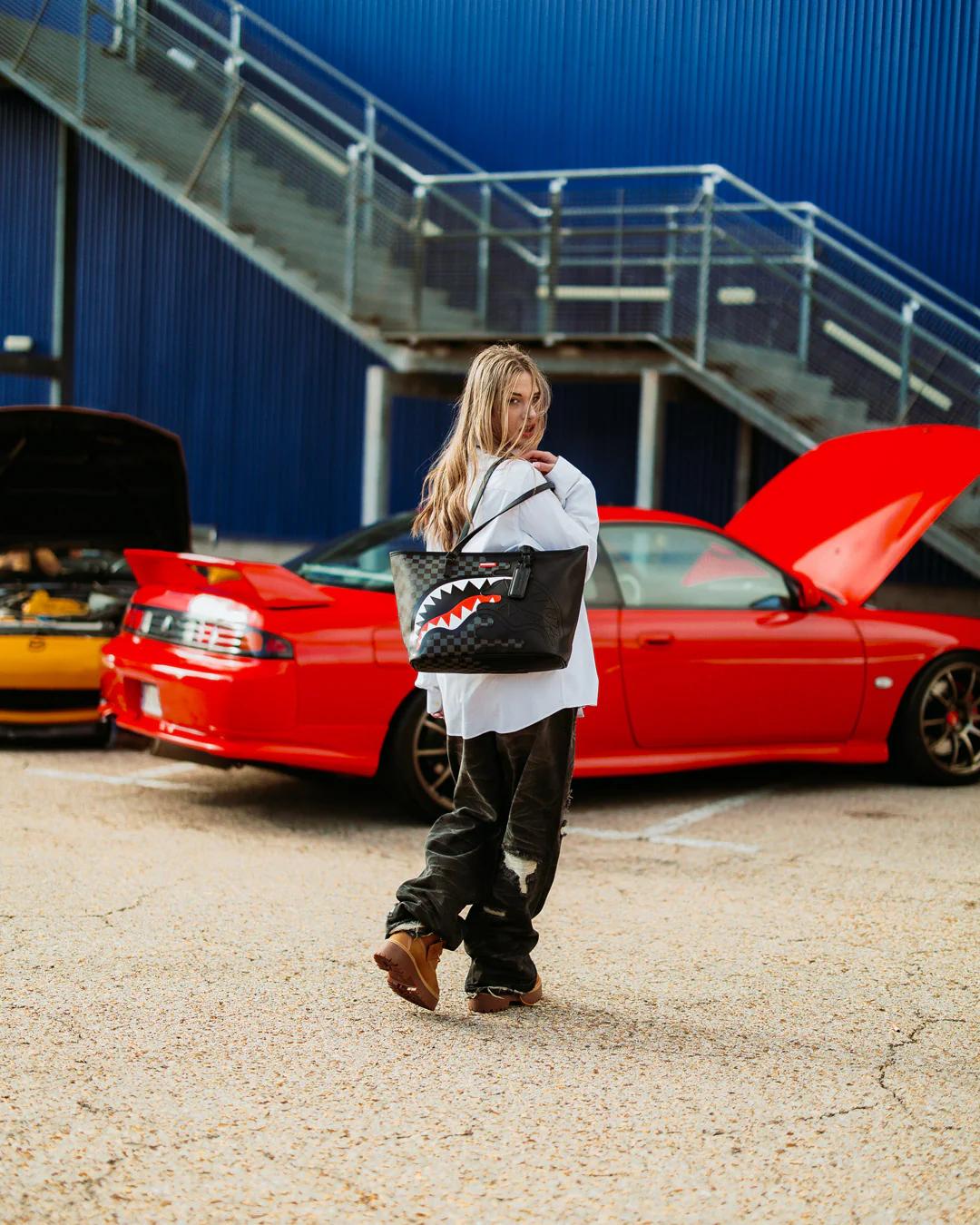 SPEED SHARK SIDE SWIPE TOTE | Sprayground Value