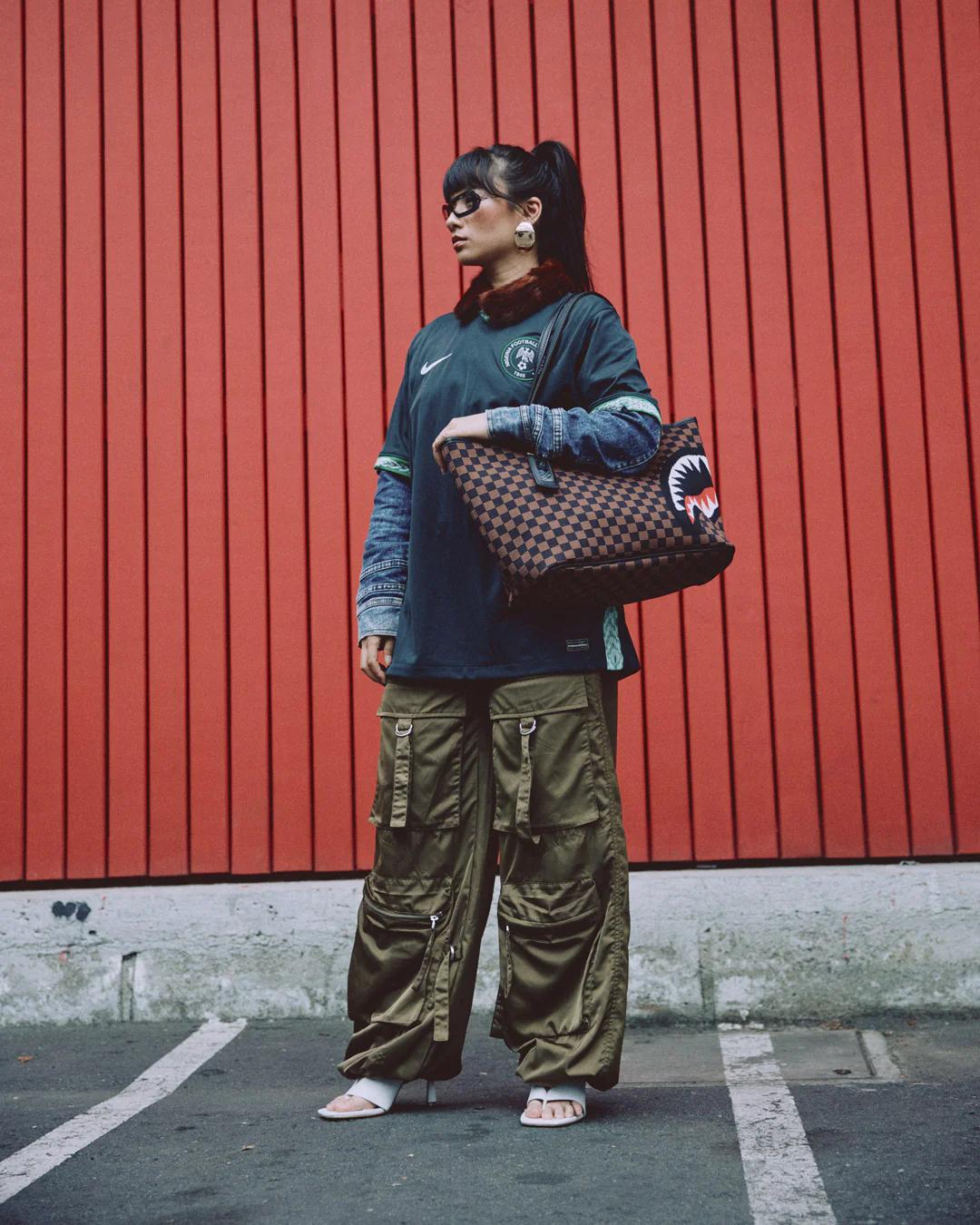 KYOTOKNIT SHARKS IN PARIS TOTE | Sprayground Popular