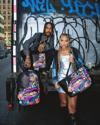 HALF GRAF LIPS TOTE | Sprayground Recommended