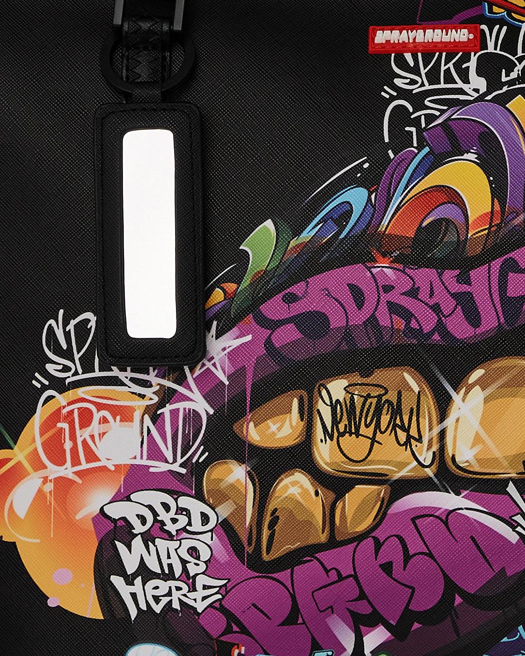 HALF GRAF LIPS TOTE | Sprayground Recommended