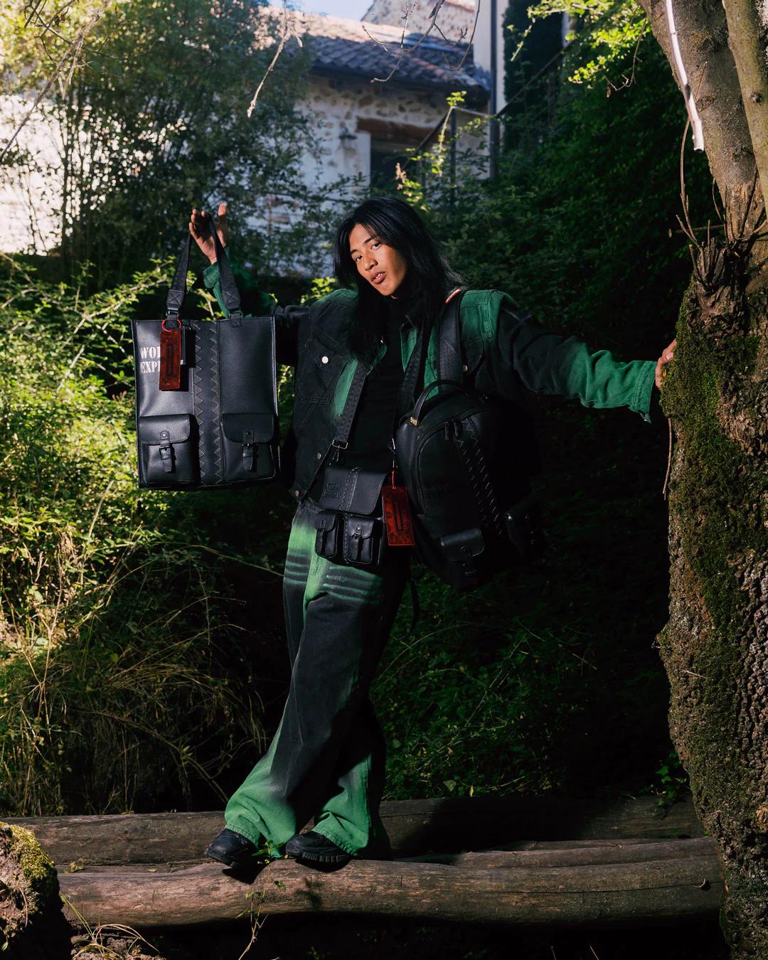 WORLD EXPLORER ENTREPRENEUR CARGO TOTE | Sprayground Exclusive