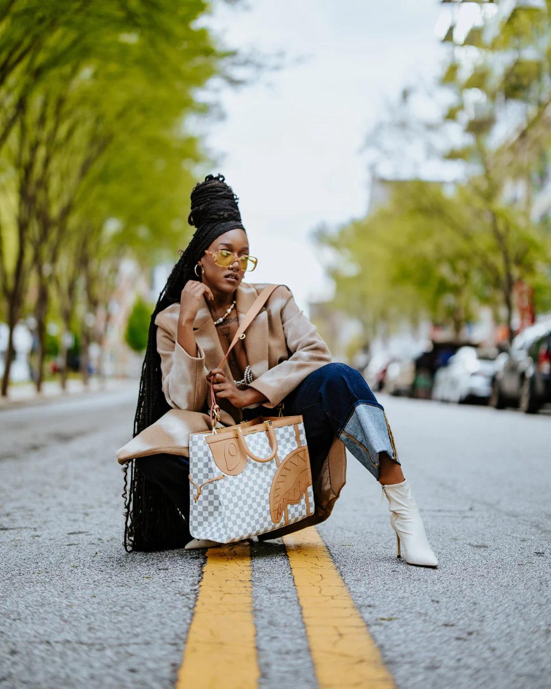 HENNY LATTE TORTUGA TOTE | Sprayground Essential